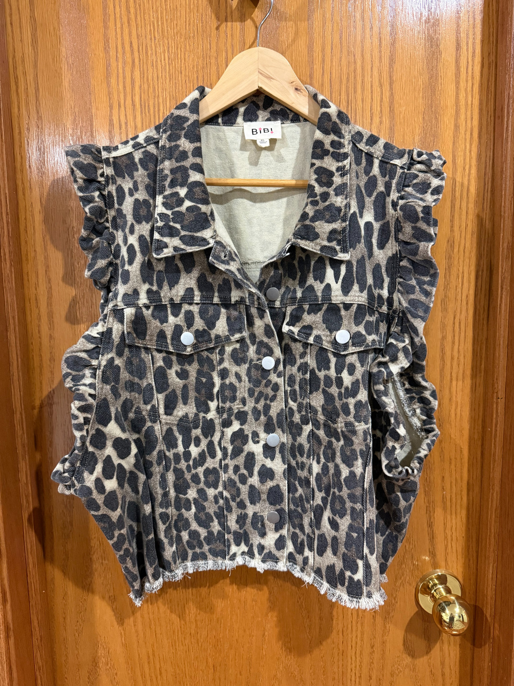 Bibi Leopard Print Ruffle Sleeve Denim Vest Size XL